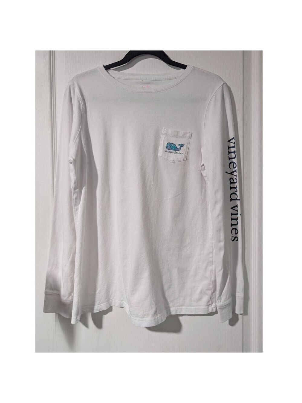 Vineyard Vines | Seahorse Whale Long Sleeve Pocket Tee
